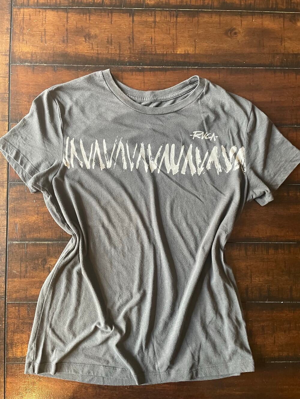 RVCA Women’s Balance of Opposites Gray Graphic Tee Size L Boys Fit Skate Surf